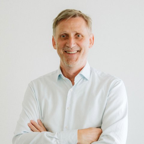 Georg
                                      Kern